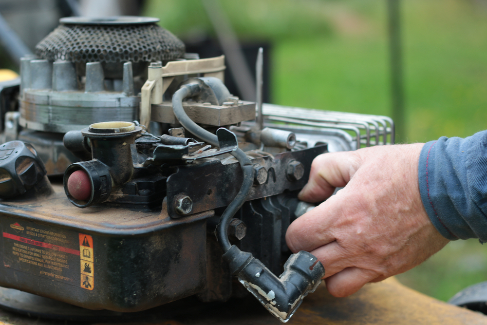 Tips for Extending the Lifespan of Your Lawn Mower: Maintenance and Care Tips