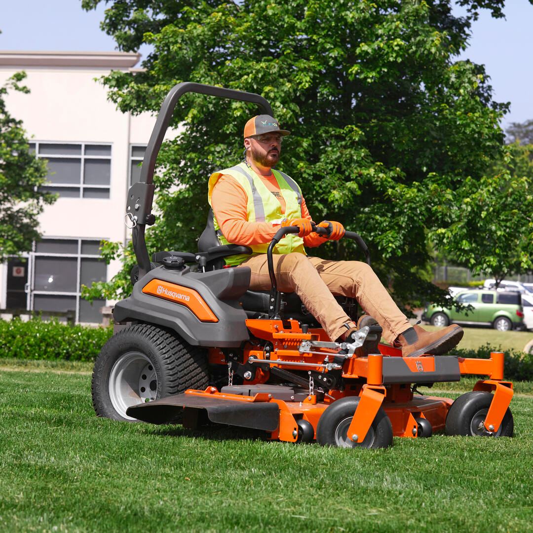 Why Your Zero-Turn Mower is Cutting Uneven (And How to Fix It Before the Weekend)